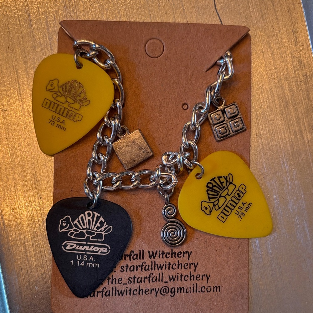 Dunlop Guitar Pick Charm Bracelet
